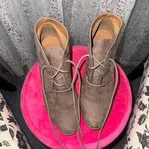 Tan‎ Lace Up Boots with Suede Finish